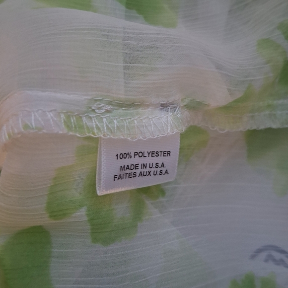 Misa Los Angeles Green Floral Ruffle Blouse Size Medium - Picture 2 of 12